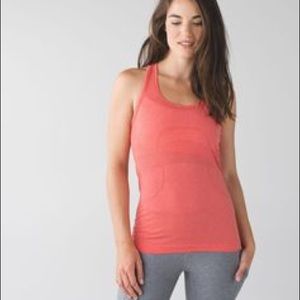 Lululemon Swiftly Tank 8 in grapefruit color